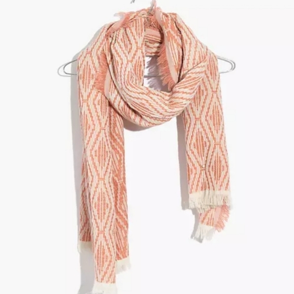 Madewell Accessories - Madewell geo-jacquard scarf in coral rust